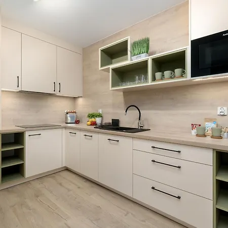 Seaside Mazowiecka Park - Wyjątkowy Na 7 Osób 2 Sypialnie, 2 łazienki I Parking - Luxury Large With 2 Bedrooms, 2 Bathrooms&parking Apartament *