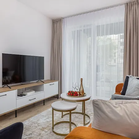 Seaside Mazowiecka Park - Wyjatkowy Na 7 Osob 2 Sypialnie, 2 Lazienki I Parking - Luxury Large With 2 Bedrooms, 2 Bathrooms And Parking