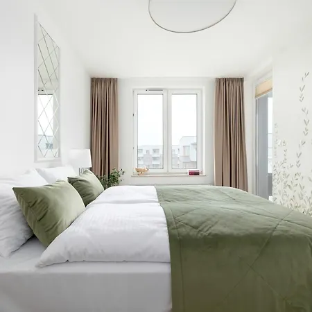 Seaside Mazowiecka Park - Wyjatkowy Na 7 Osob 2 Sypialnie, 2 Lazienki I Parking - Luxury Large With 2 Bedrooms, 2 Bathrooms And Parking كولوبرزيغ