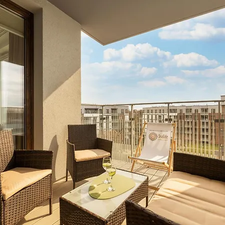 Seaside Mazowiecka Park - Wyjatkowy Na 7 Osob 2 Sypialnie, 2 Lazienki I Parking - Luxury Large With 2 Bedrooms, 2 Bathrooms And Parking