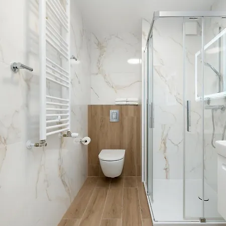 Seaside Mazowiecka Park - Wyjatkowy Na 7 Osob 2 Sypialnie, 2 Lazienki I Parking - Luxury Large With 2 Bedrooms, 2 Bathrooms And Parking * كولوبرزيغ