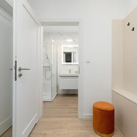 Seaside Mazowiecka Park - Wyjatkowy Na 7 Osob 2 Sypialnie, 2 Lazienki I Parking - Luxury Large With 2 Bedrooms, 2 Bathrooms And Parking شقة كولوبرزيغ